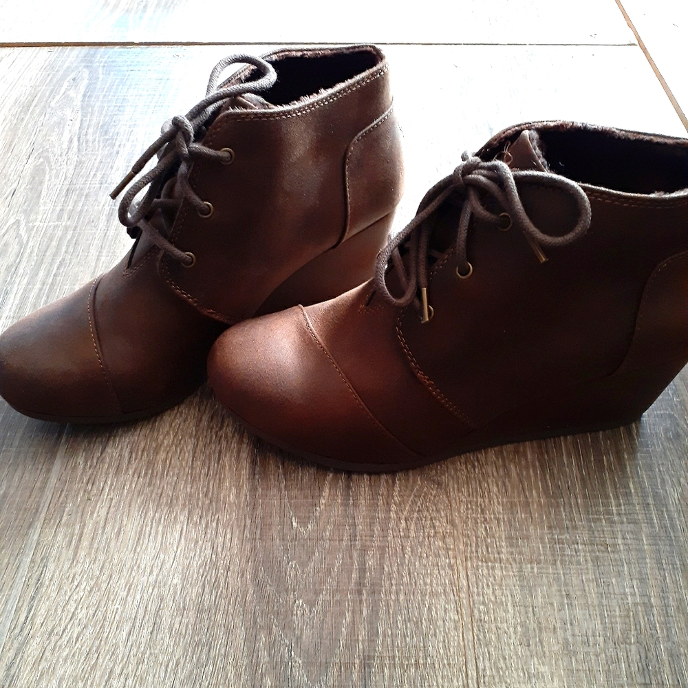 Wedge BOBS memory foam